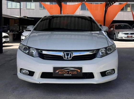 HONDA CIVIC 2.0 LXR 16V FLEX 4P AUTOMÁTICO HONDA CIVIC 2.0 LXR 16V FLEX 4P AUTOMÁTICO